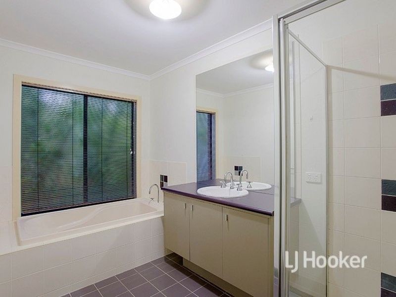 25 Central Park Avenue, Point Cook VIC 3030