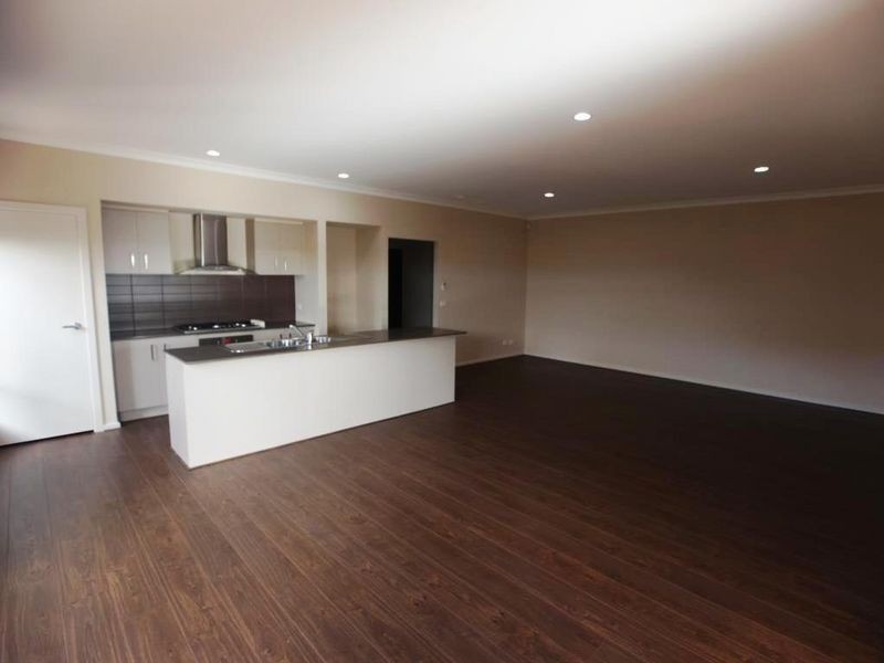 18 Ningaloo Street, Tarneit VIC 3029