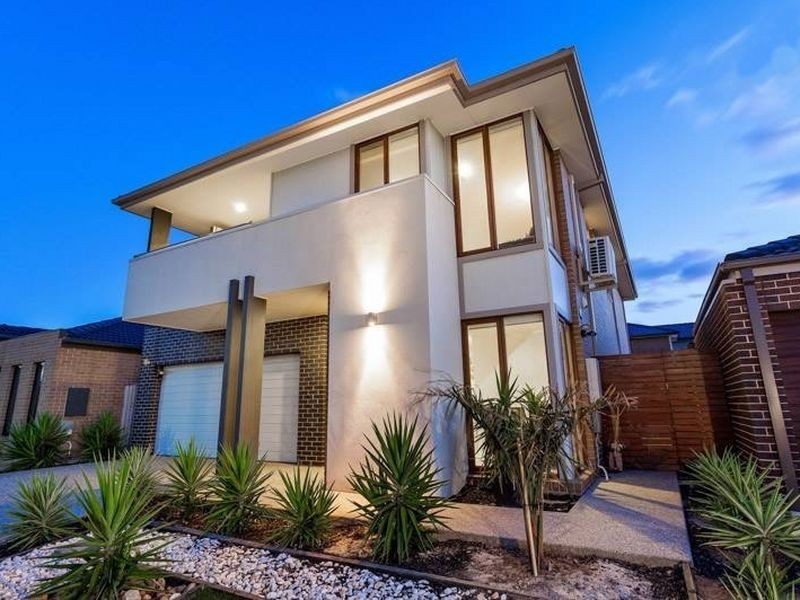 22 Waves Drive, Point Cook VIC 3030