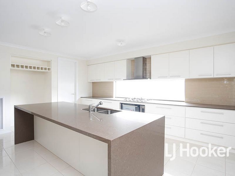 9 Corboy Close, Point Cook VIC 3030
