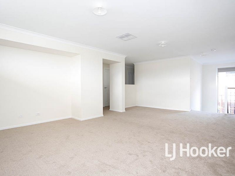 9 Corboy Close, Point Cook VIC 3030