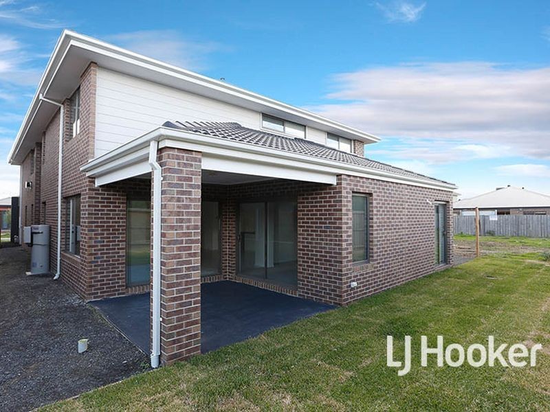 9 Corboy Close, Point Cook VIC 3030