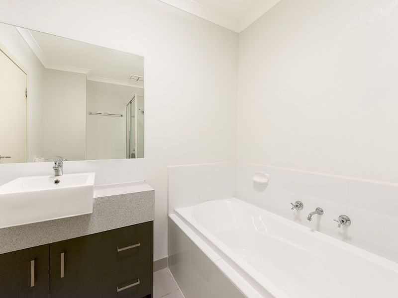 6/24 Findon Court, Point Cook VIC 3030