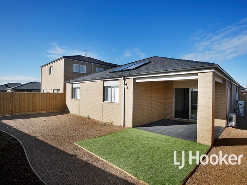 3 Minnehaha Way, Point Cook VIC 3030