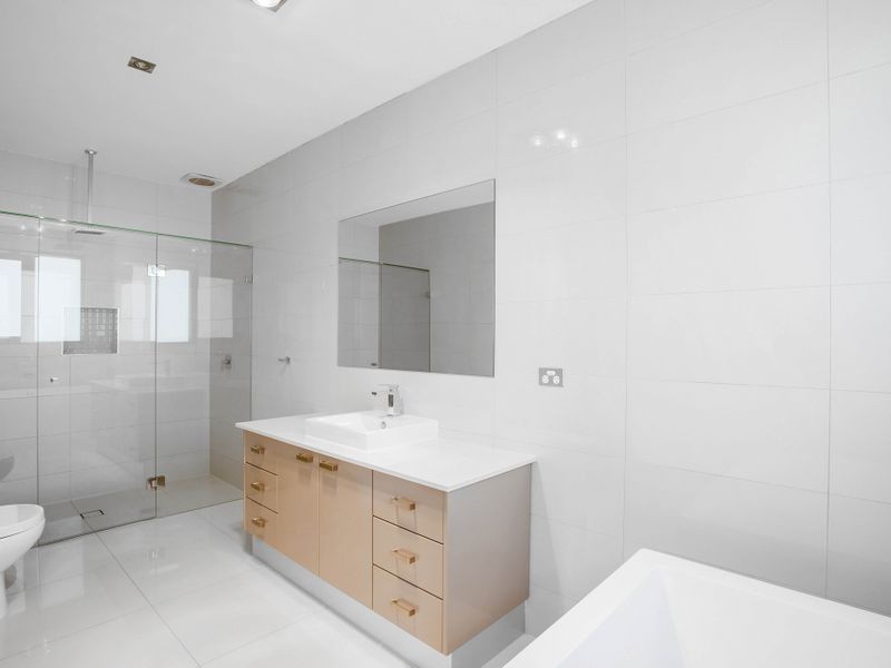 21 Sumner Crescent, Point Cook VIC 3030