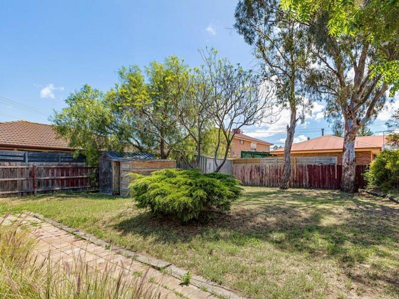 2 Rosscommon Place, Seabrook VIC 3028