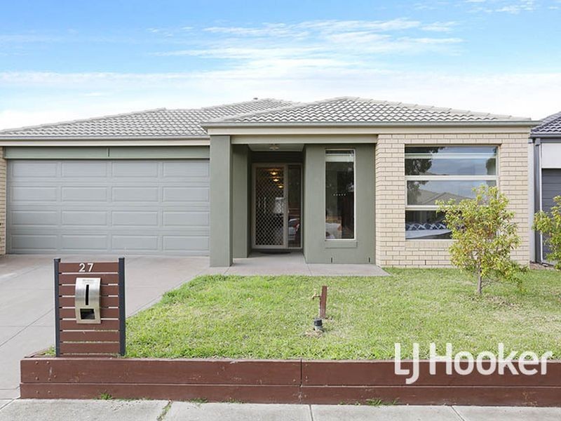 27 Arrowgrass Drive, Point Cook VIC 3030