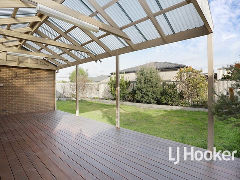 13 Pinoak Street, Point Cook VIC 3030