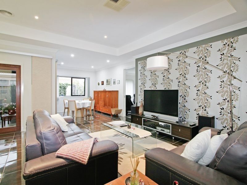 23 Tobago Avenue, Point Cook VIC 3030