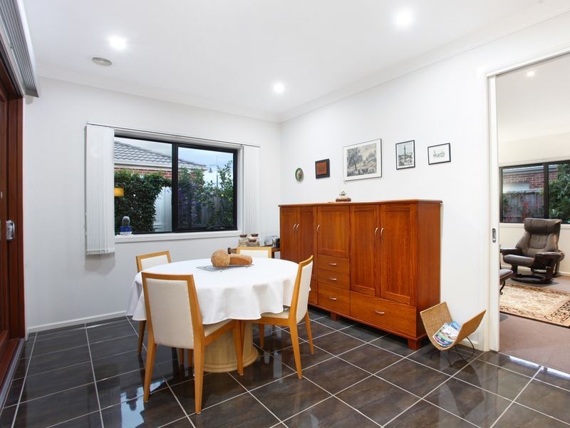 23 Tobago Avenue, Point Cook VIC 3030