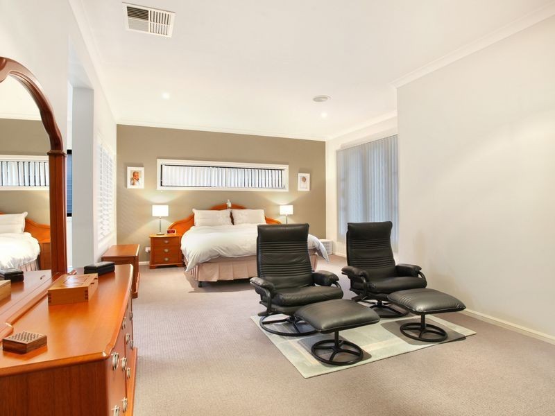 23 Tobago Avenue, Point Cook VIC 3030