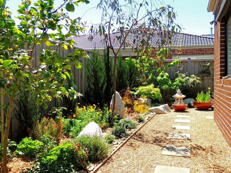 23 Tobago Avenue, Point Cook VIC 3030