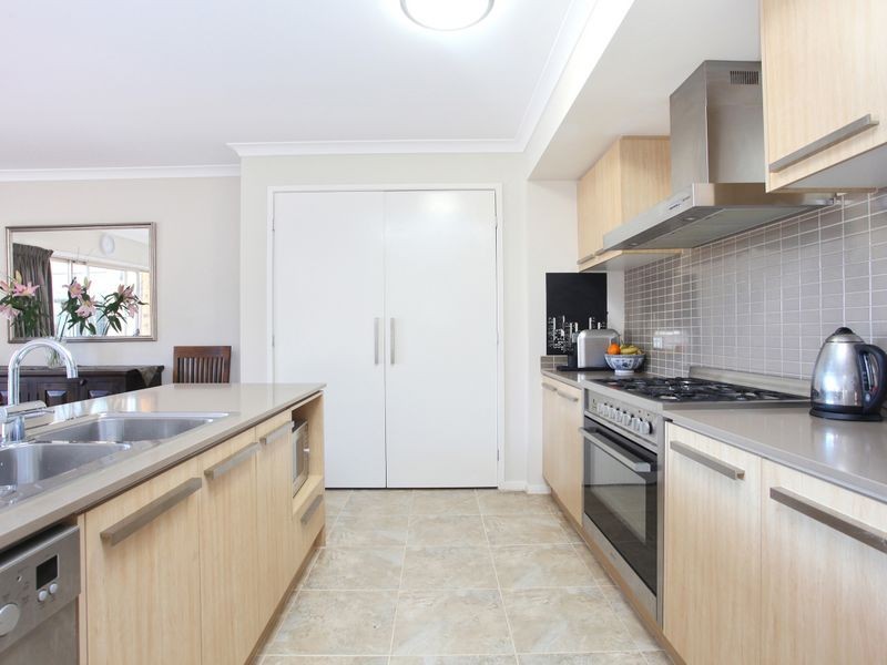 33 Breasley Parkway, Point Cook VIC 3030