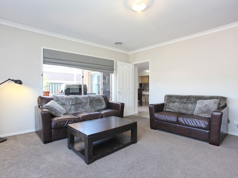 33 Breasley Parkway, Point Cook VIC 3030