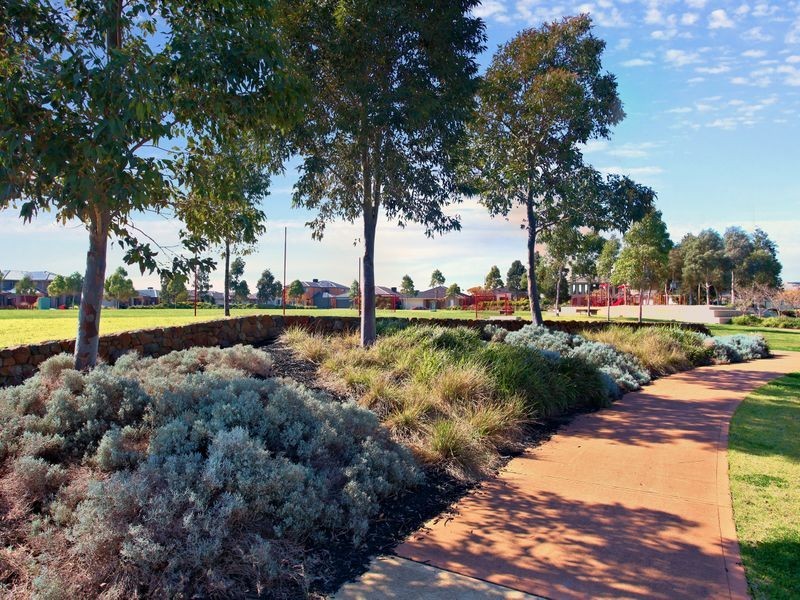 33 Breasley Parkway, Point Cook VIC 3030