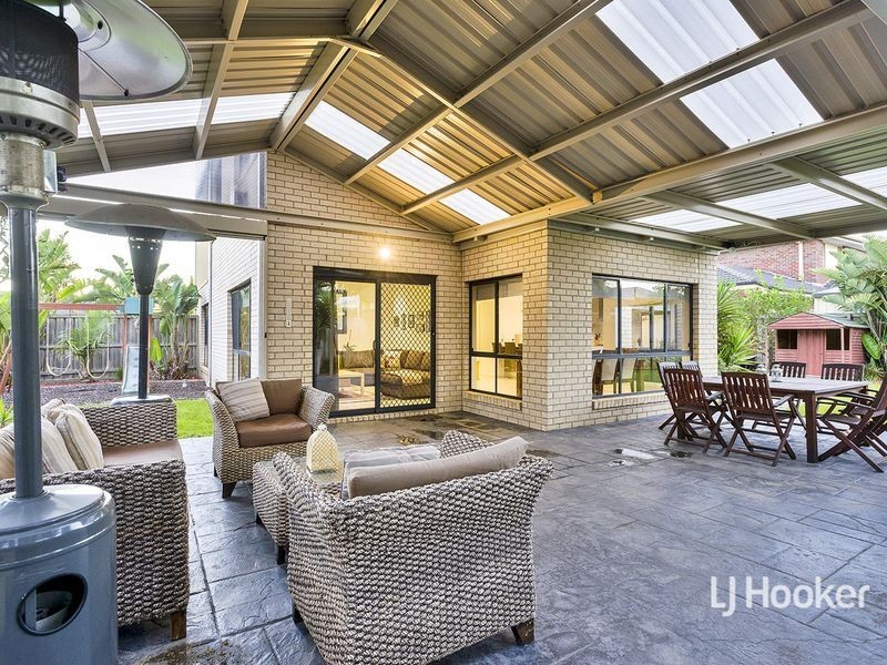 17 Siracusa Avenue, Point Cook VIC 3030