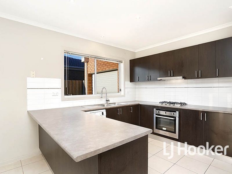 244 Boardwalk Boulevard, Point Cook VIC 3030