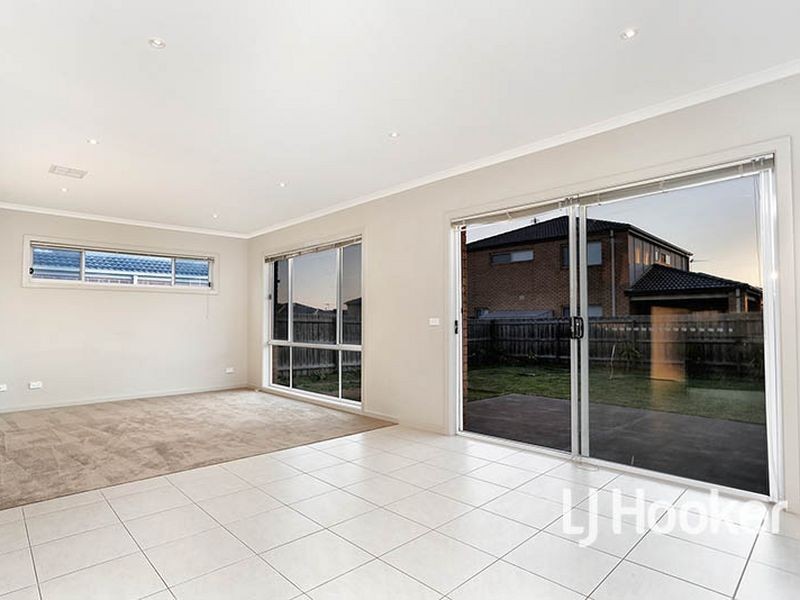 244 Boardwalk Boulevard, Point Cook VIC 3030