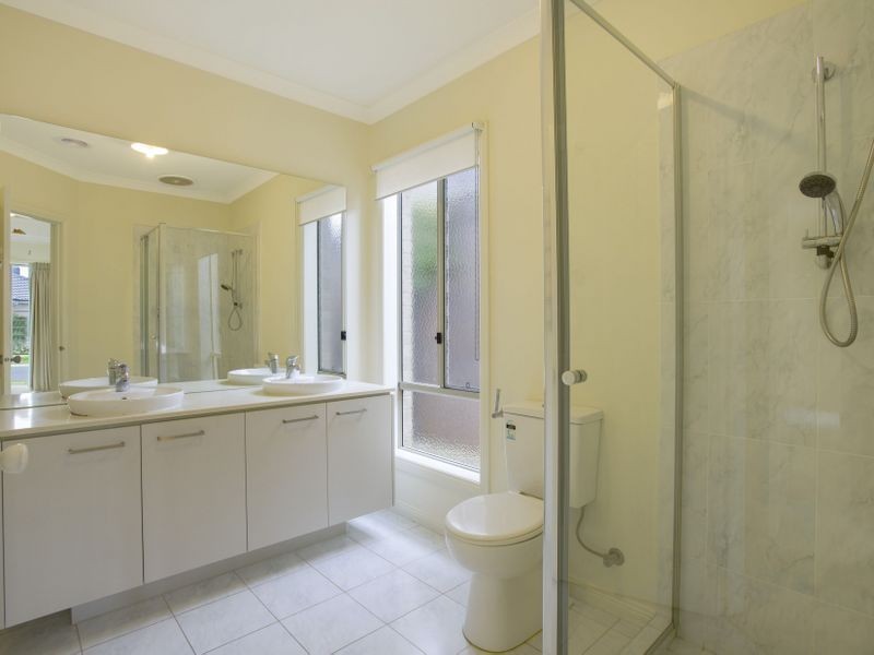 43 Nossal Drive, Point Cook VIC 3030