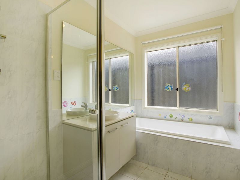 43 Nossal Drive, Point Cook VIC 3030