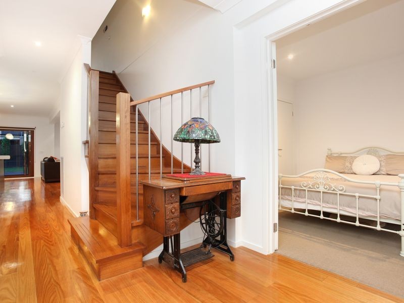 27 Grandpark Circuit, Point Cook VIC 3030