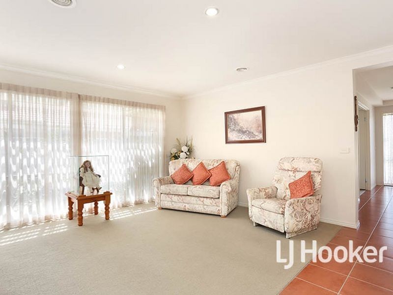6 Ancona Court, Point Cook VIC 3030