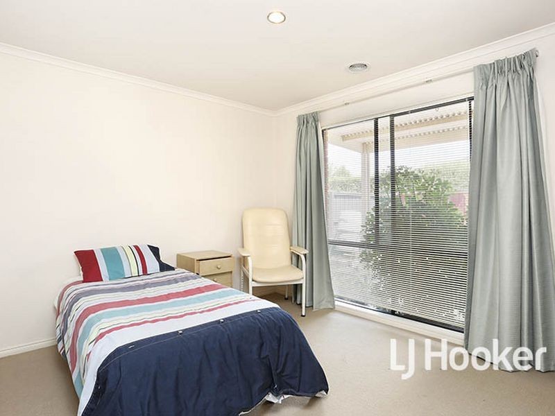 6 Ancona Court, Point Cook VIC 3030