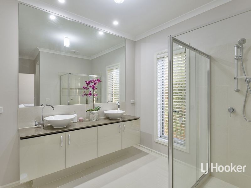 3 Kingsford Drive, Point Cook VIC 3030