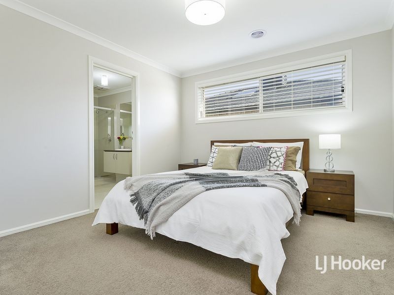 3 Kingsford Drive, Point Cook VIC 3030