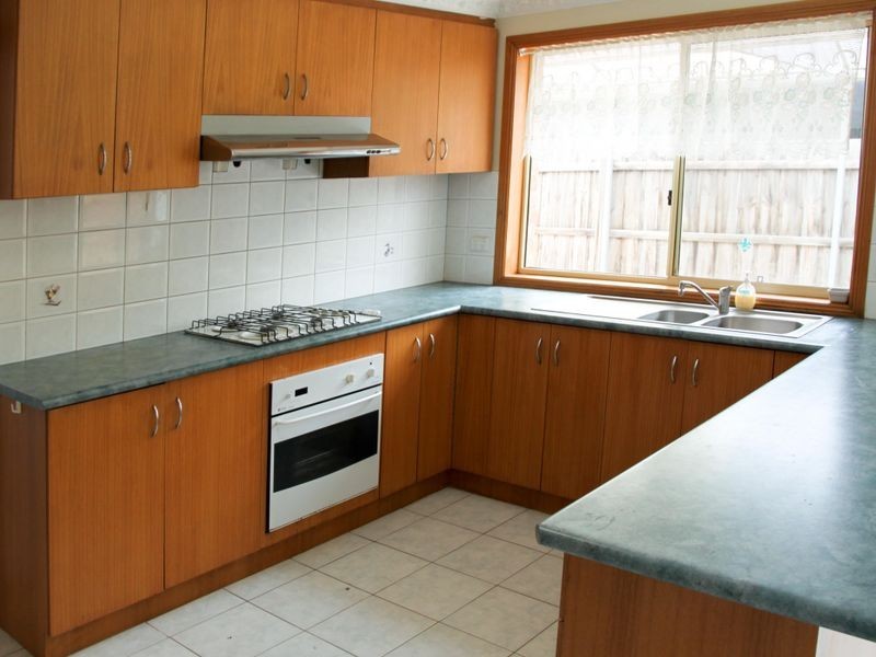 29 MacNeil Drive, Altona Meadows VIC 3028