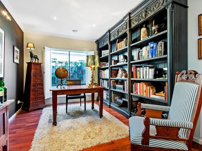 7 Sinavara Avenue, Point Cook VIC 3030