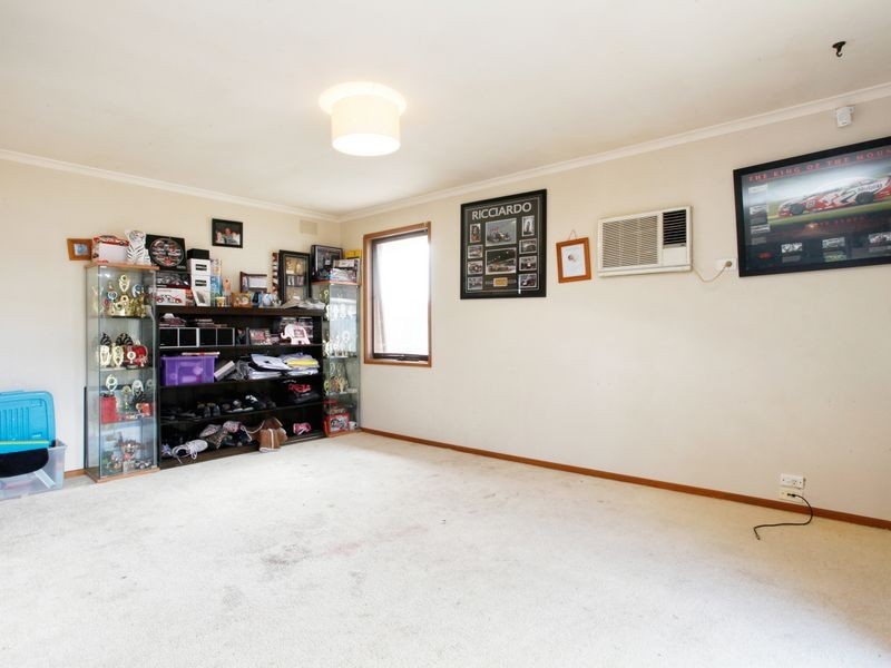 17 Tamarind Crescent, Werribee VIC 3030