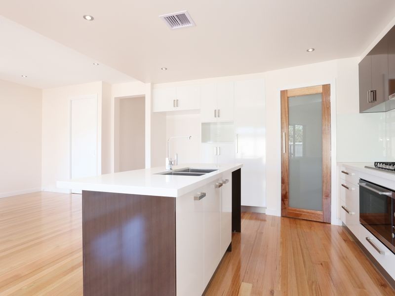 3 Christo Walk, Point Cook VIC 3030