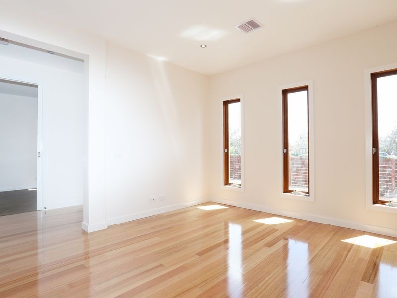 3 Christo Walk, Point Cook VIC 3030