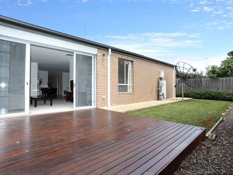 7 Earth Street, Point Cook VIC 3030