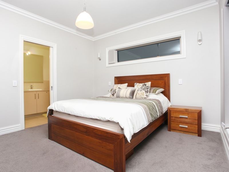 62 Regal Road, Point Cook VIC 3030