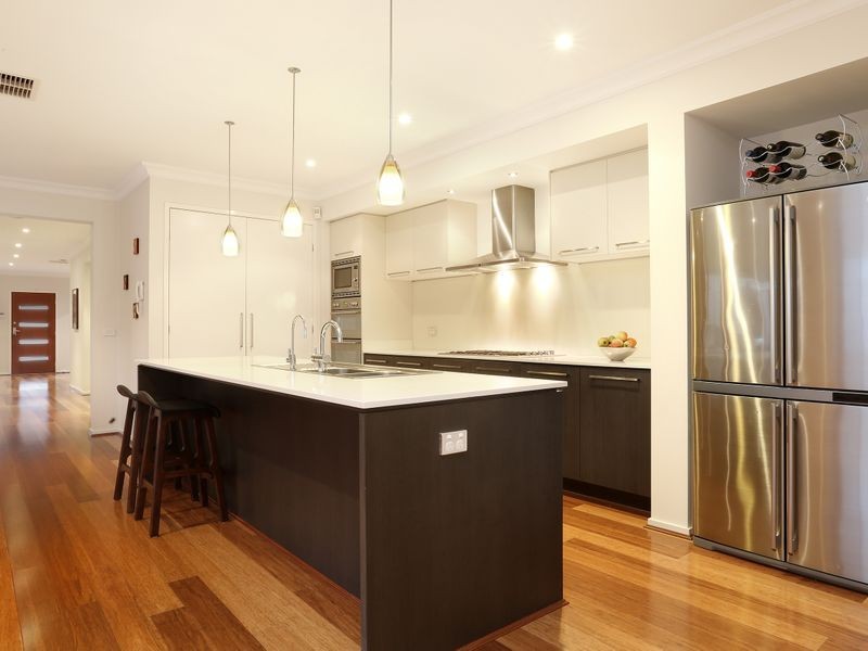 4 Tiarella Street, Point Cook VIC 3030