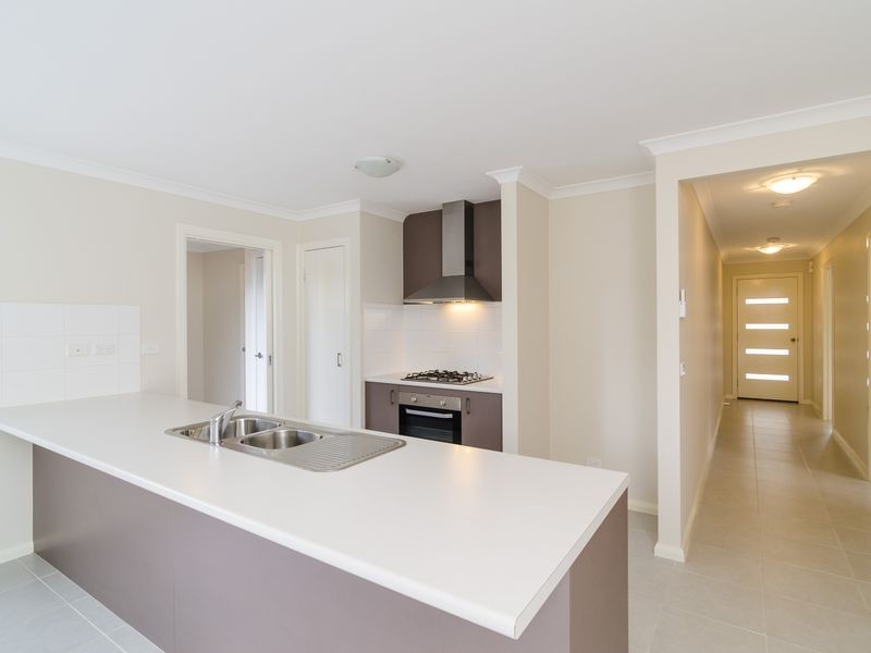 5 Elegante Road, Point Cook VIC 3030