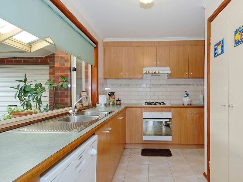 212 Merton Street, Altona Meadows VIC 3028