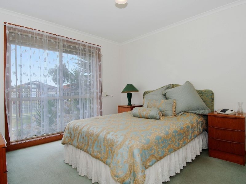 212 Merton Street, Altona Meadows VIC 3028