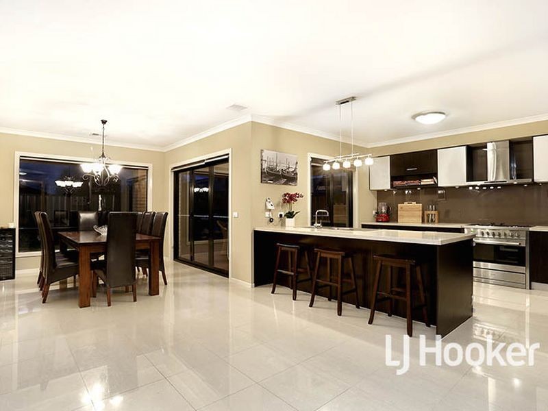 105 Tom Roberts Parade, Point Cook VIC 3030