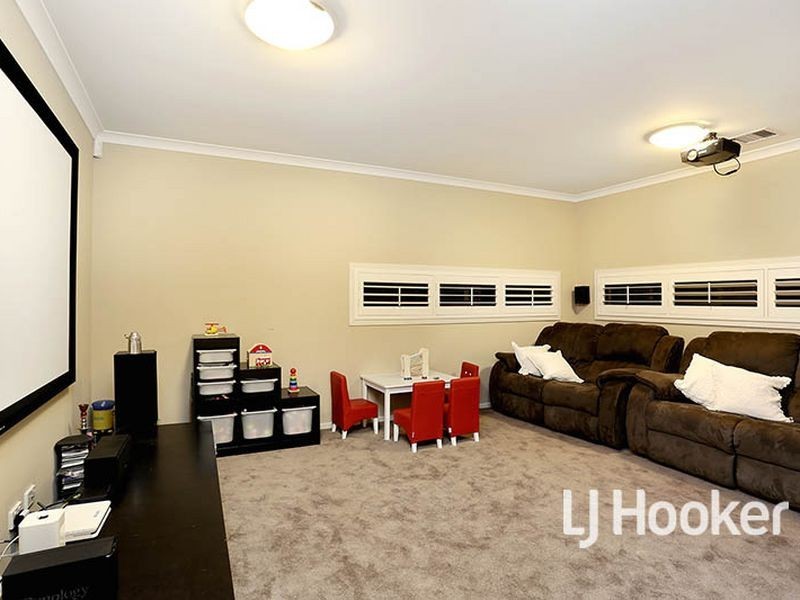 105 Tom Roberts Parade, Point Cook VIC 3030