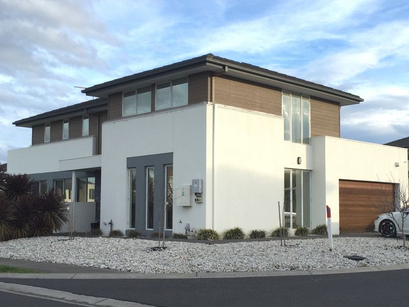 70 Signature Boulevard, Sanctuary Lakes VIC 3030