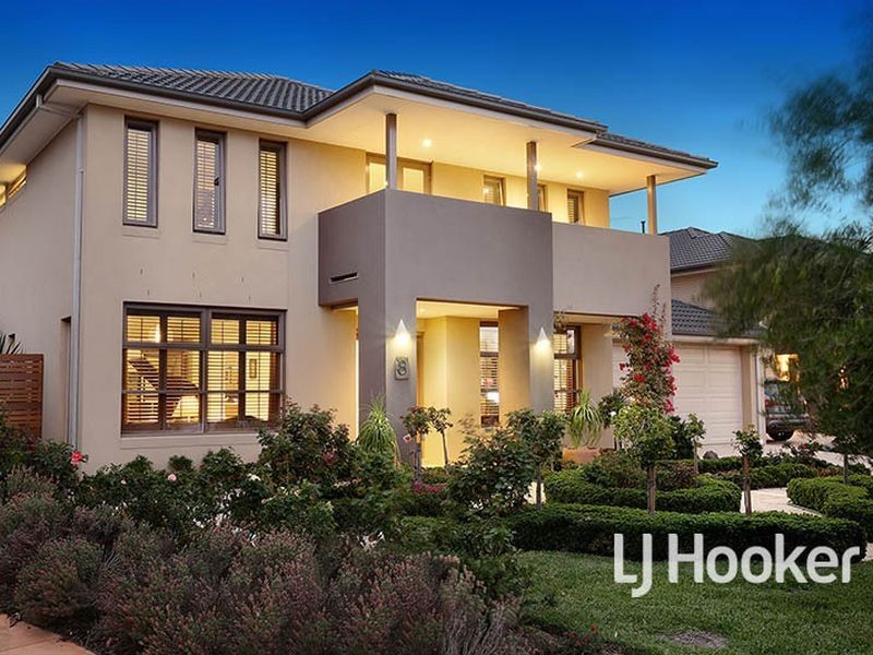 8 Sandhill Rise, Sanctuary Lakes VIC 3030