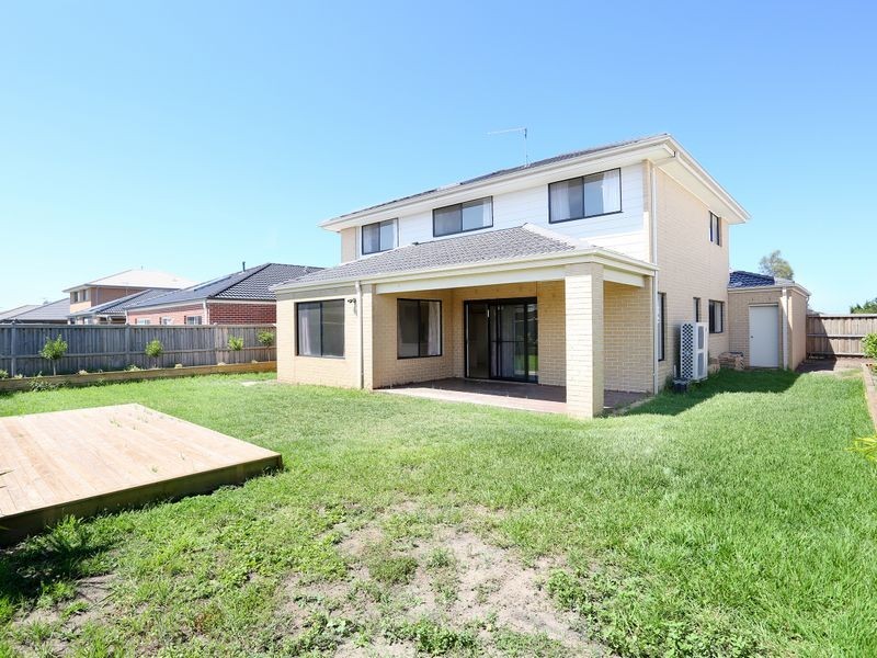 25 Tobago Avenue, Point Cook VIC 3030