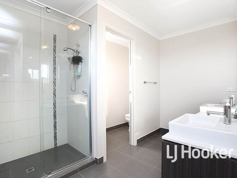 9 Baltic Circuit, Point Cook VIC 3030