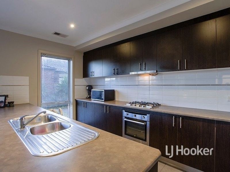256 Boardwalk Boulevard, Point Cook VIC 3030