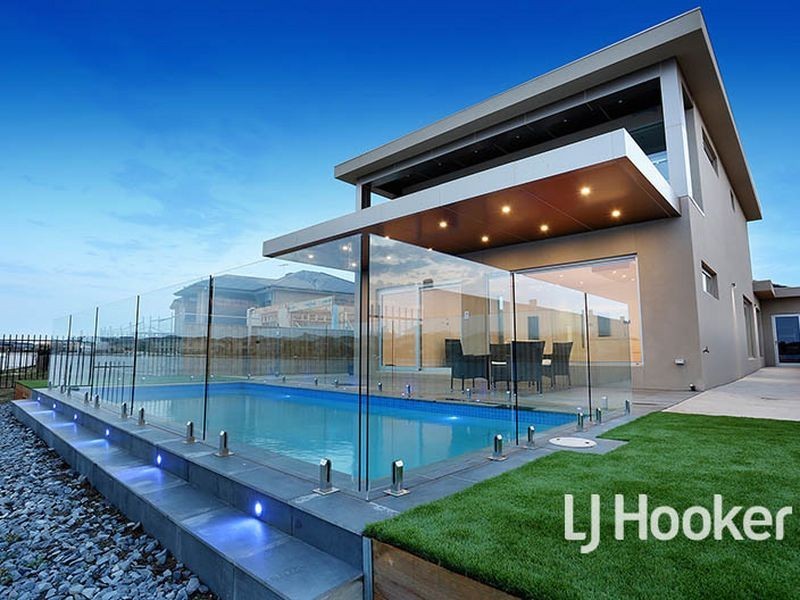 161 Sanctuary Lakes South Boulevard, Sanctuary Lakes VIC 3030