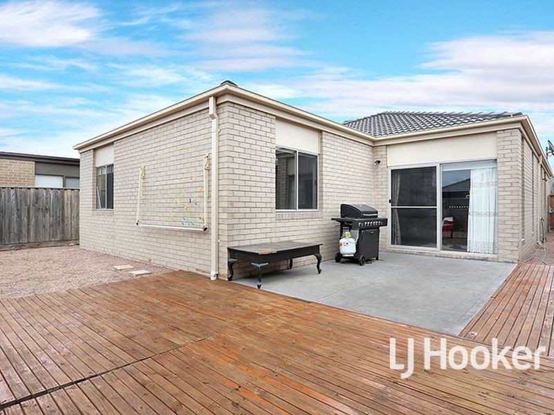 31 Lilyturf Drive, Tarneit VIC 3029