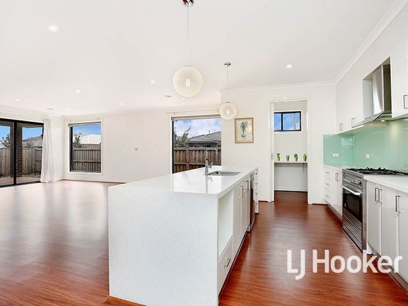 15 Nova Avenue, Truganina VIC 3029